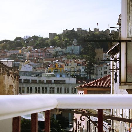 Cozy Apartment With Castel View Lisboa Екстериор снимка
